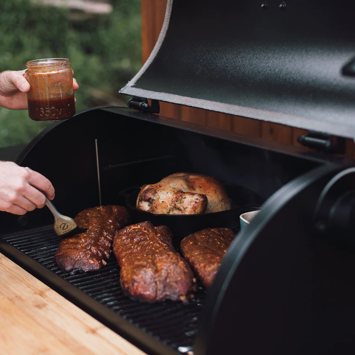 Pellet Grill vs Gas Grill: Which is Better?